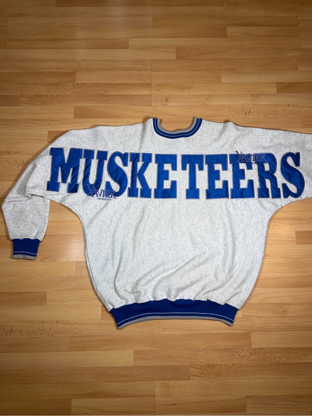 Vintage Xavier Musketeers Crewneck